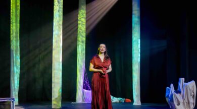 Sam Ericsson as Hermia sml